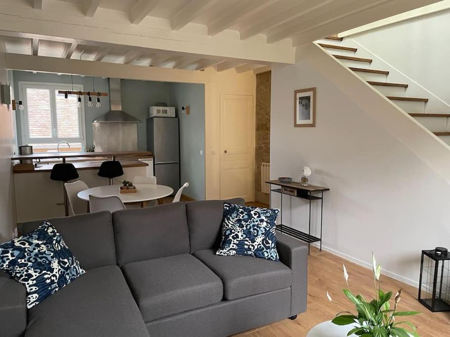 Tiny Paradise - 2 Bedrooms Apartment Montigny-sur-Loing المظهر الخارجي الصورة
